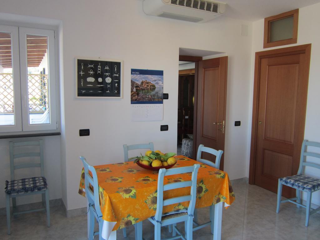 Villa Flora Ischia Room photo